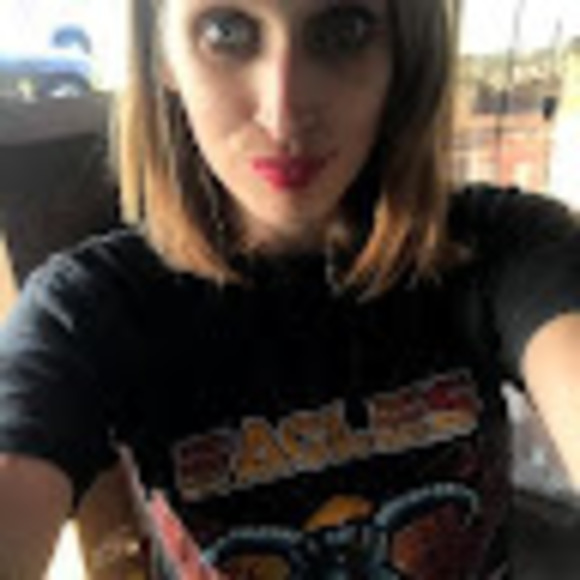 Meet your Posher, Logan - Picture 1 of 1